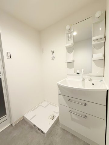 【Re Dream】深草西浦住宅の完成予想図|【リフォーム施工例】浴室、トイレ、洗面化粧台をリフォーム！清潔感のある水回りで、気持ちよく新生活をスタートできます♪
