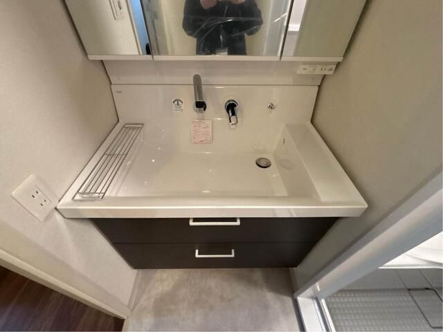 北千住公園パーク・ホームズの独立洗面台