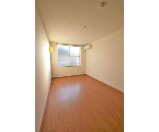 ピアスズキの居間・リビング|きれいな洋室（同一仕様写真）