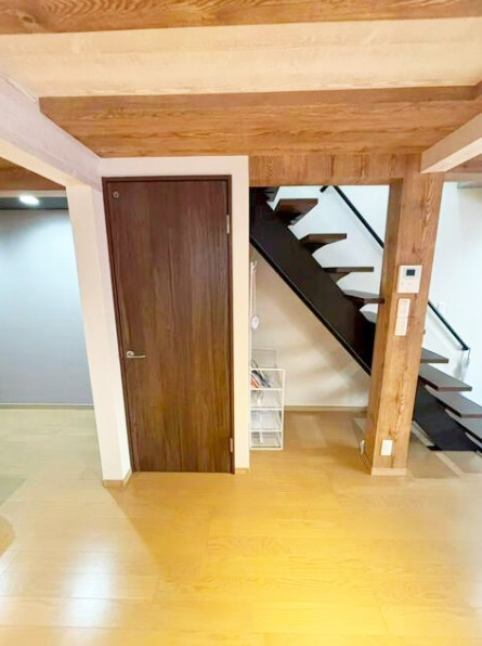 岡崎西福ノ川町の内装