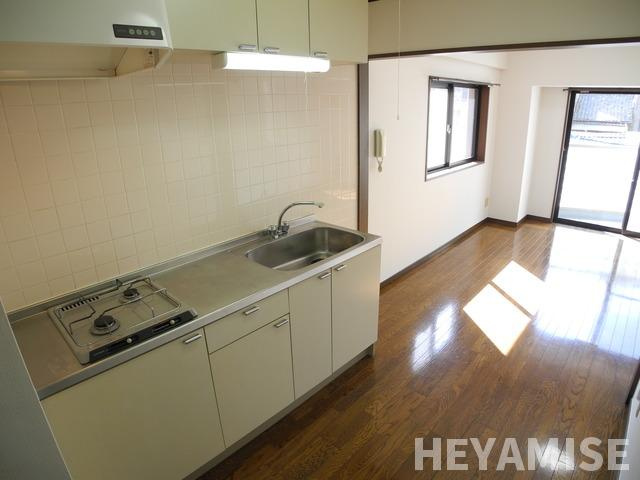 モンパルト万屋のキッチン|※1Kのお部屋の参考写真です※
