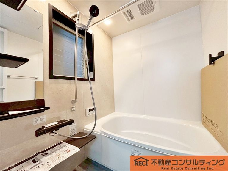 神戸市東灘区田中町4丁目　中古戸建の浴室