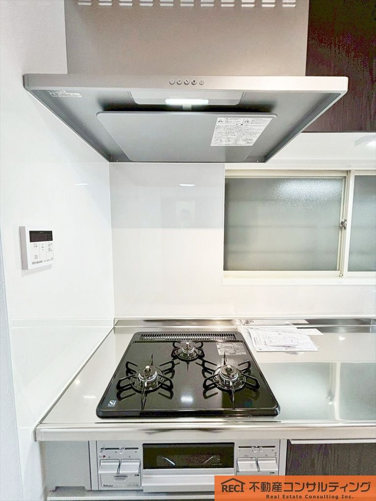 神戸市東灘区田中町4丁目　中古戸建のキッチン