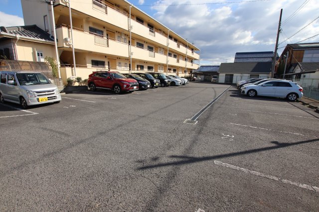 【駐車場】 | リバーサイドマンション