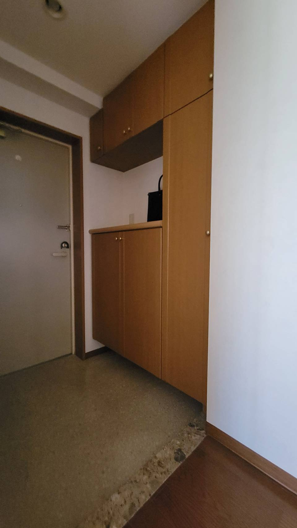 【玄関】