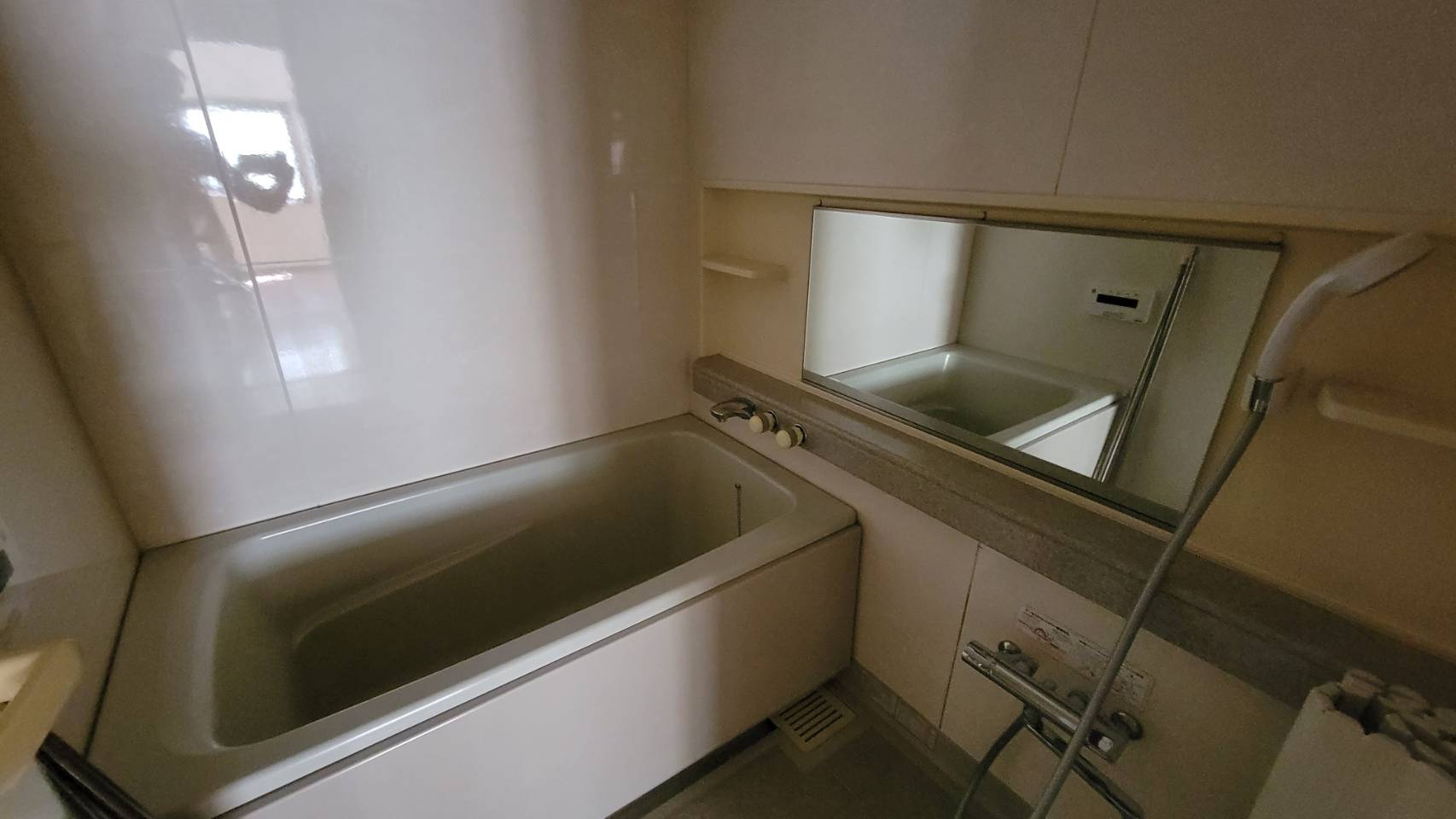 【浴室】