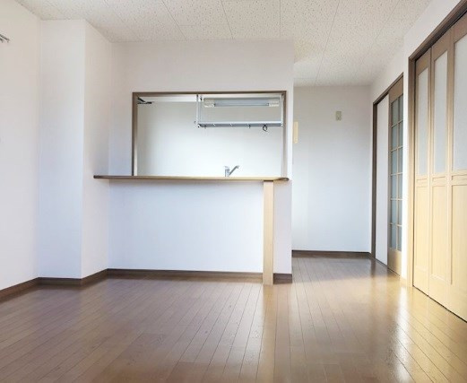 ロイヤルコンフォートの居間・リビング