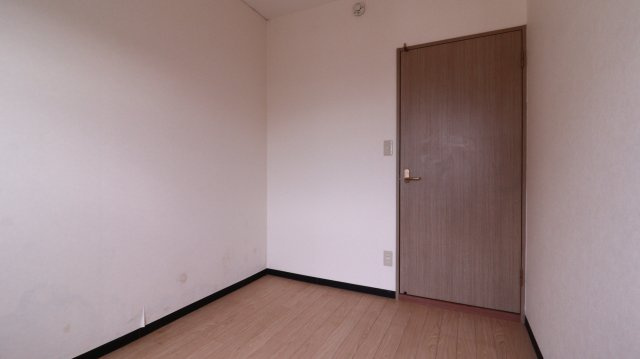 マッティーナ神戸弐番館の洋室