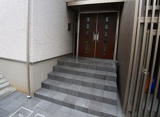 ヴュ　ド　フェリスのエントランス