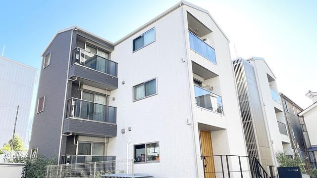 ヴュ　ド　フェリスの外観