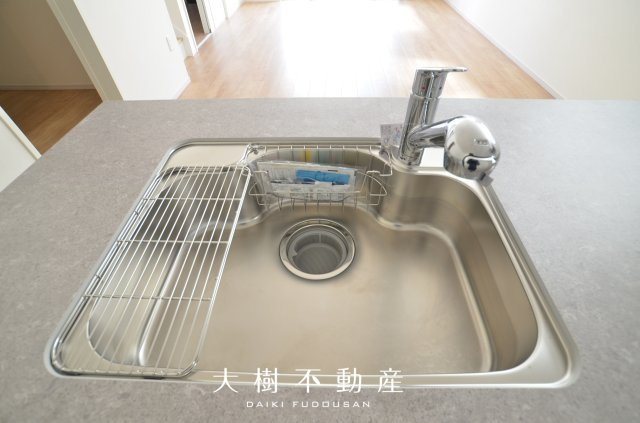 【キッチン】 | 座間市立野台3丁目  新築戸建て　全２棟　【仲介手数料無料】