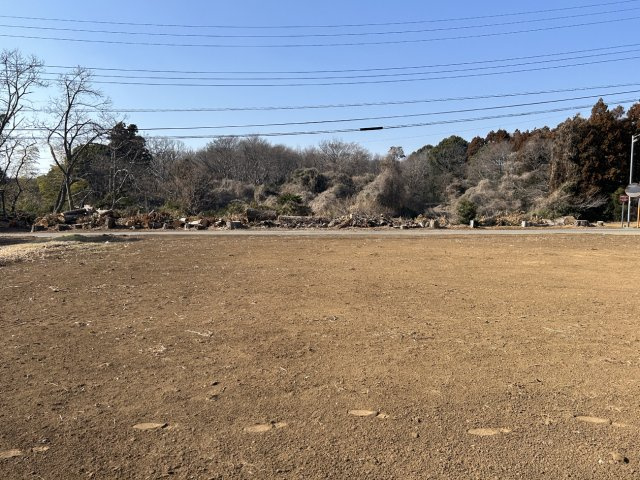 東大和田町土地（角地）10年特例の外観|敷地から北西にかけての写真です。