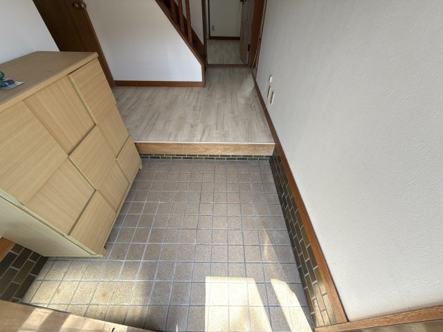 夢前町前之庄戸建の玄関