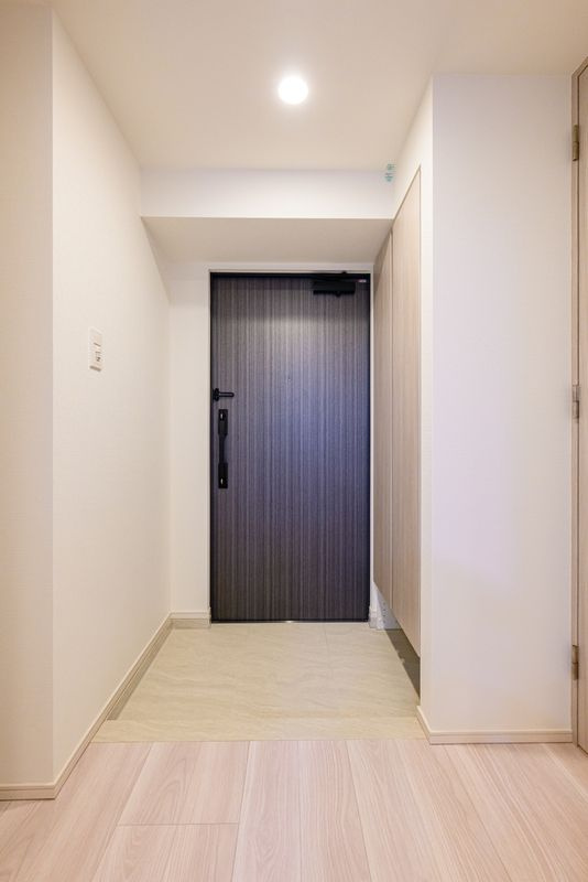 S-RESIDENCE千住大橋の玄関
