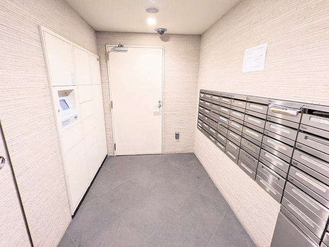 アスコットパーク両国石原の設備|共働きにも嬉しい宅配ボックス付きです。