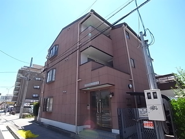 クリスタルカーサⅡのエントランス