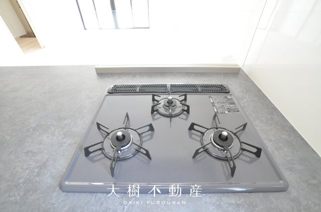 【キッチン】 | 座間市立野台3丁目  新築戸建て　全２棟　【仲介手数料無料】