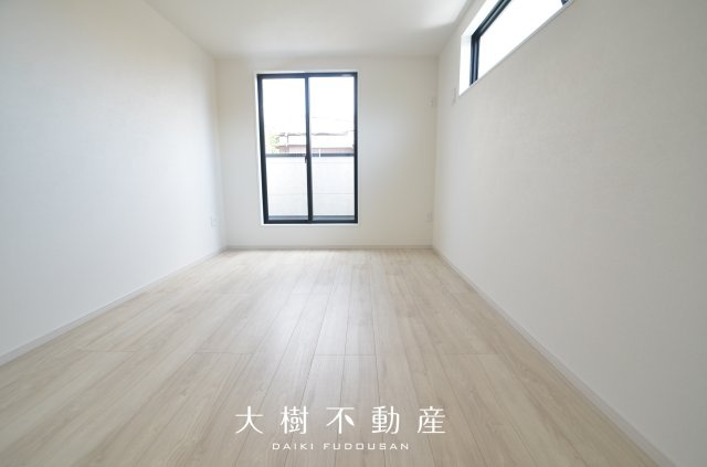 【洋室】 | 座間市立野台3丁目  新築戸建て　全２棟　【仲介手数料無料】 | 2階　洋室1（7.0帖）