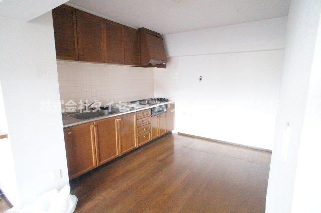 サウスヒルズ中央第２号棟のキッチン|※リフォーム中となります。