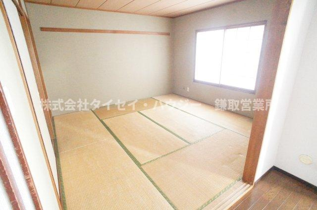 サウスヒルズ中央第２号棟の和室|※リフォーム中となります。