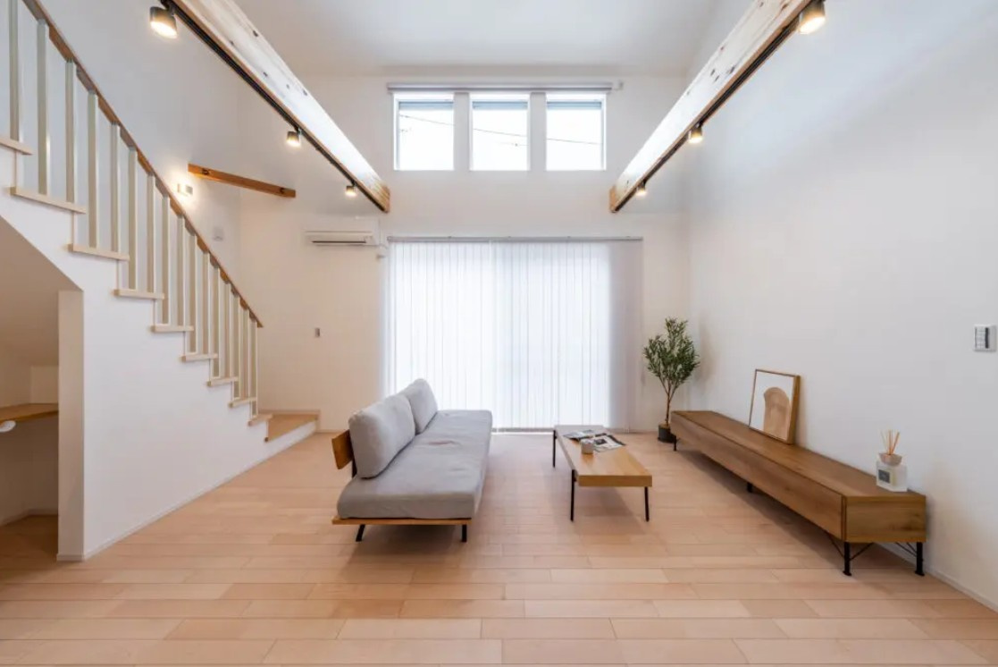 小山市神鳥谷　新築戸建の居間・リビング