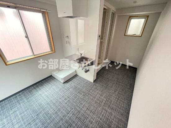 TAWAMAN麻布の洋室