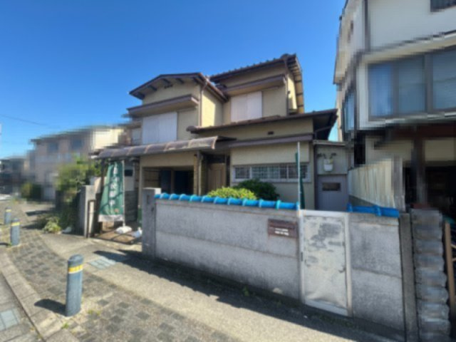 【商談中】長岡京市今里畔町　の外観|土地坪約42.19坪あるため、隣家との離隔もしっかりとれそうです！
