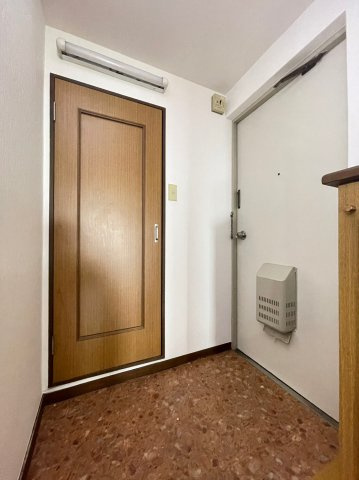 カサベラ大蔵谷の玄関