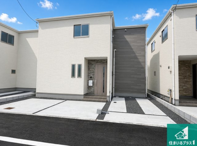 ♦東大阪市元町　第1期　新築一戸建ての外観|安心の10年保証！外観を美しく保ち、雨水で汚れを落とします！気になることがありましたら、お気軽にお問い合わせください！