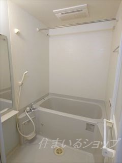 安芸高田市吉田町吉田の賃貸マンションの浴室|追い焚き・浴室暖房乾燥機あり