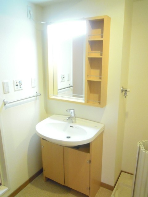 ニューキャピタルビルの洗面所