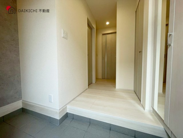 【玄関】 | 北本市中丸7丁目　BLOOMING　GARDEN　新築戸建　全1棟　1号棟