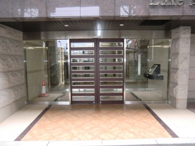 【エントランス】 | Luxe田辺