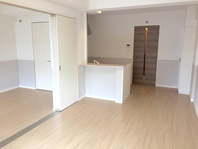 プレジデント正弥久留米駅の居間・リビング|居間です