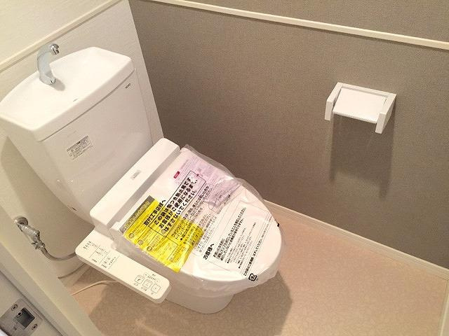 プレジデント正弥久留米駅のトイレ|ゆったりとした空間のトイレです