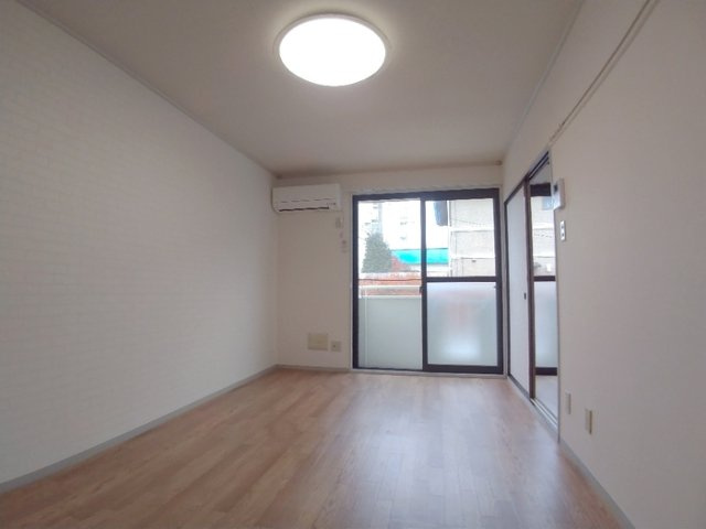 【居間・リビング】 | ガーデンハイツ | LDK