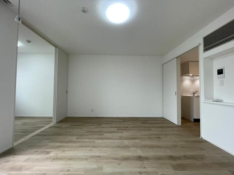 ミリアレジデンス南馬込 の洋室