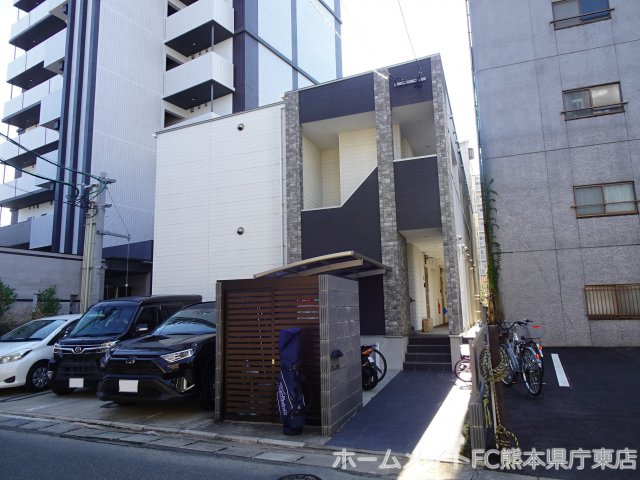 熊本市中央区大江１丁目のアパートの外観