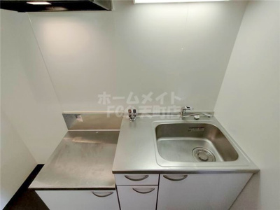 【キッチン】 | ＺＥＲＯ弁天 | 使いやすいキッチンです