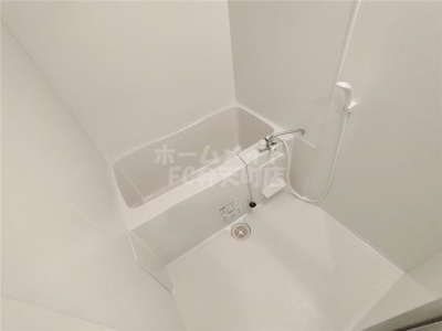 【浴室】 | ＺＥＲＯ弁天 | コンパクトで使いやすいお風呂です