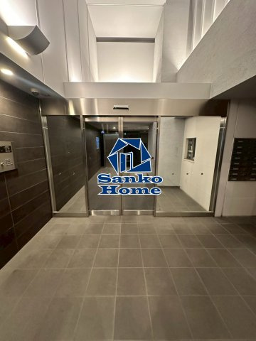 クレイシア亀戸のエントランス