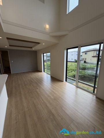 平塚市南原2丁目　新築戸建　全6棟3号棟の居間・リビング
