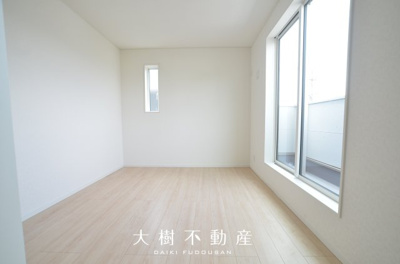 【洋室】 | 綾瀬市小園南２丁目 新築戸建て　全2棟【仲介手数料無料】 | 2階　洋室1（7.25帖）