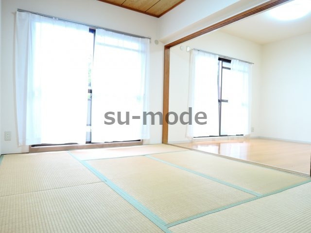 サンパティオA棟の和室
