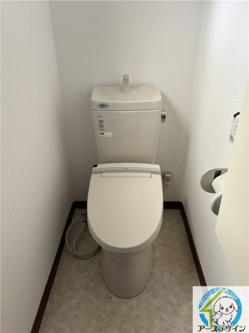 西明石町3丁目戸建てのトイレ