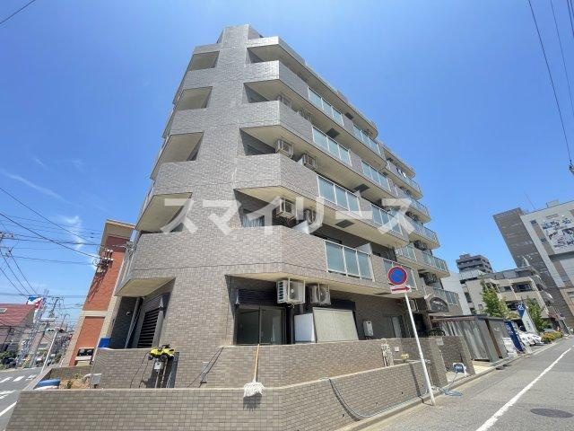 ペルレシュロスＰａｒｔⅧ の外観