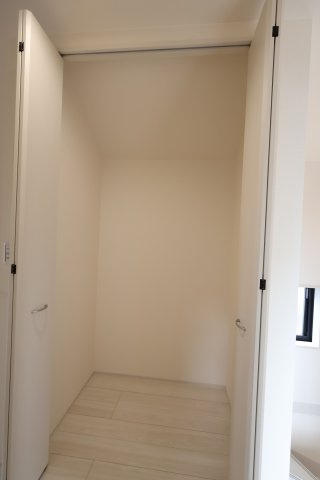 《仲介手数料無料》西区大字土屋72-11新築一戸建てリーブルガーデンの収納