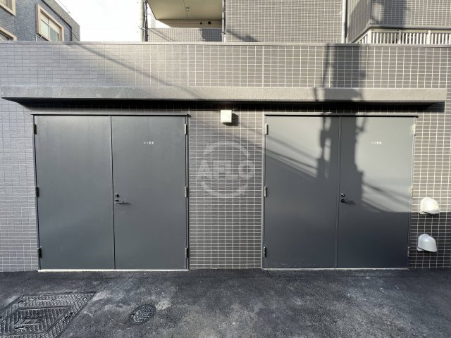 Quintet NAMBAのその他共用部分|Quintet NAMBA　ゴミ置き場