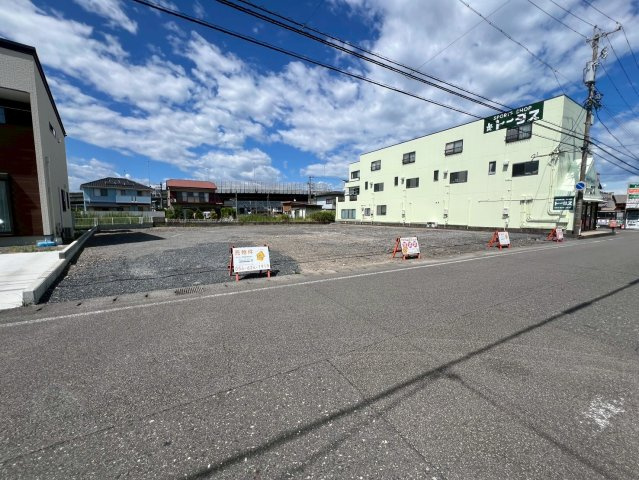 売地