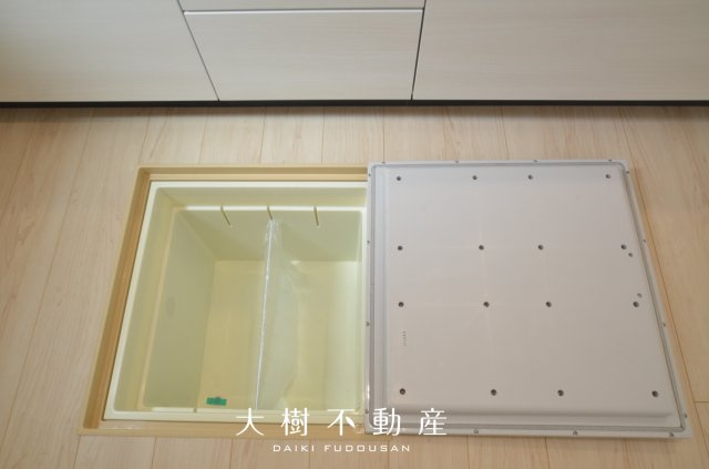 【キッチン】 | 綾瀬市小園南２丁目 新築戸建て　全2棟【仲介手数料無料】